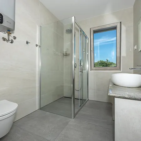 Luxury White Sails With A Multi Sport Court And Sea View * Pinezići