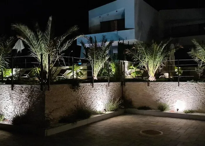 Luxury White Sails With A Multi Sport Court And Sea View Pinezići