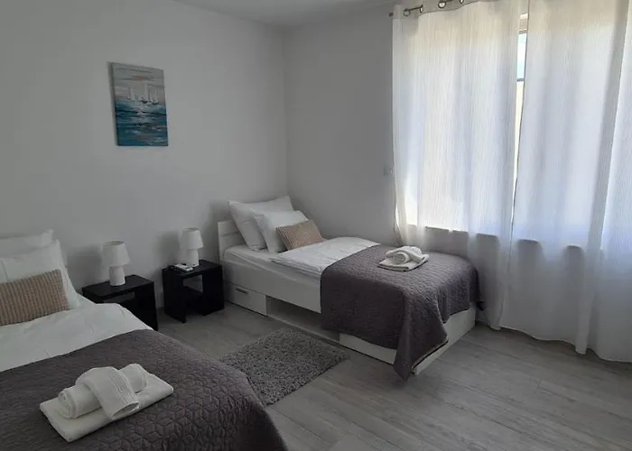 Luxury White Sails With A Multi Sport Court And Sea View Pinezići