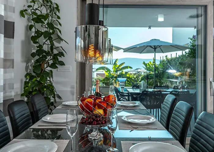 Luxury White Sails With A Multi Sport Court And Sea View Villa Pinezići