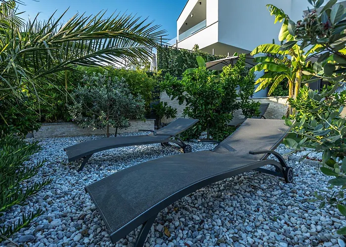 Villa Luxury White Sails With A Multi Sport Court And Sea View