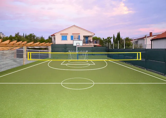 Luxury White Sails With A Multi Sport Court And Sea View * Pinezići
