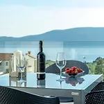Luxury White Sails With A Multi Sport Court And Sea View Pinezići