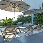 Luxury White Sails With A Multi Sport Court And Sea View Villa
