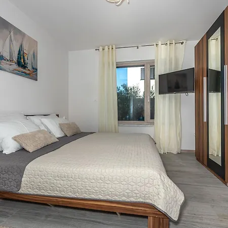 Villa Luxury White Sails With A Multi Sport Court And Sea View