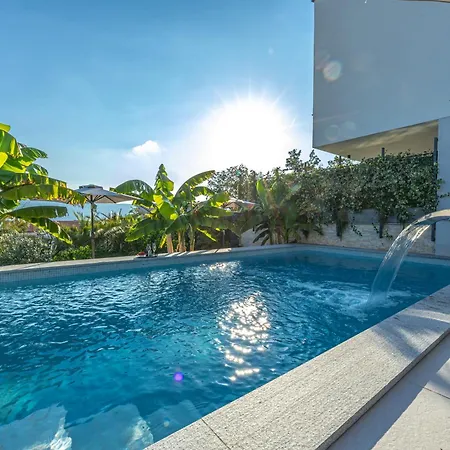 Luxury White Sails With A Multi Sport Court And Sea View Villa