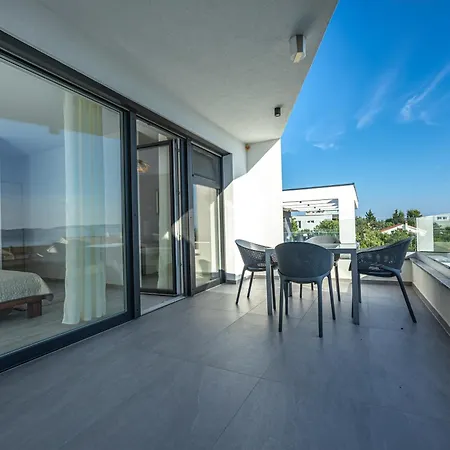 Luxury White Sails With A Multi Sport Court And Sea View Villa Pinezići