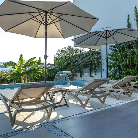 Luxury White Sails With A Multi Sport Court And Sea View Villa